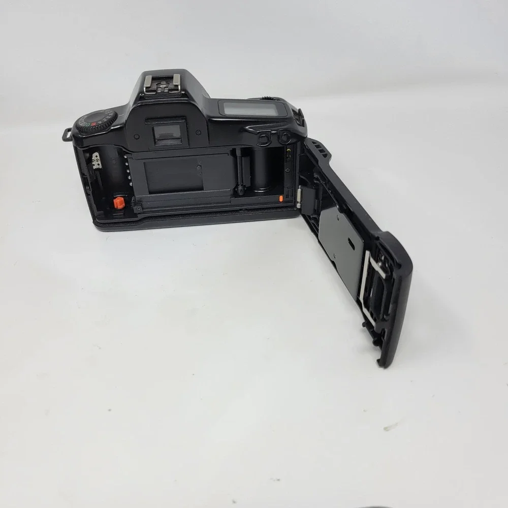 Canon EOS Rebel 35mm SLR Film Camera Body Only Black Made in Japan